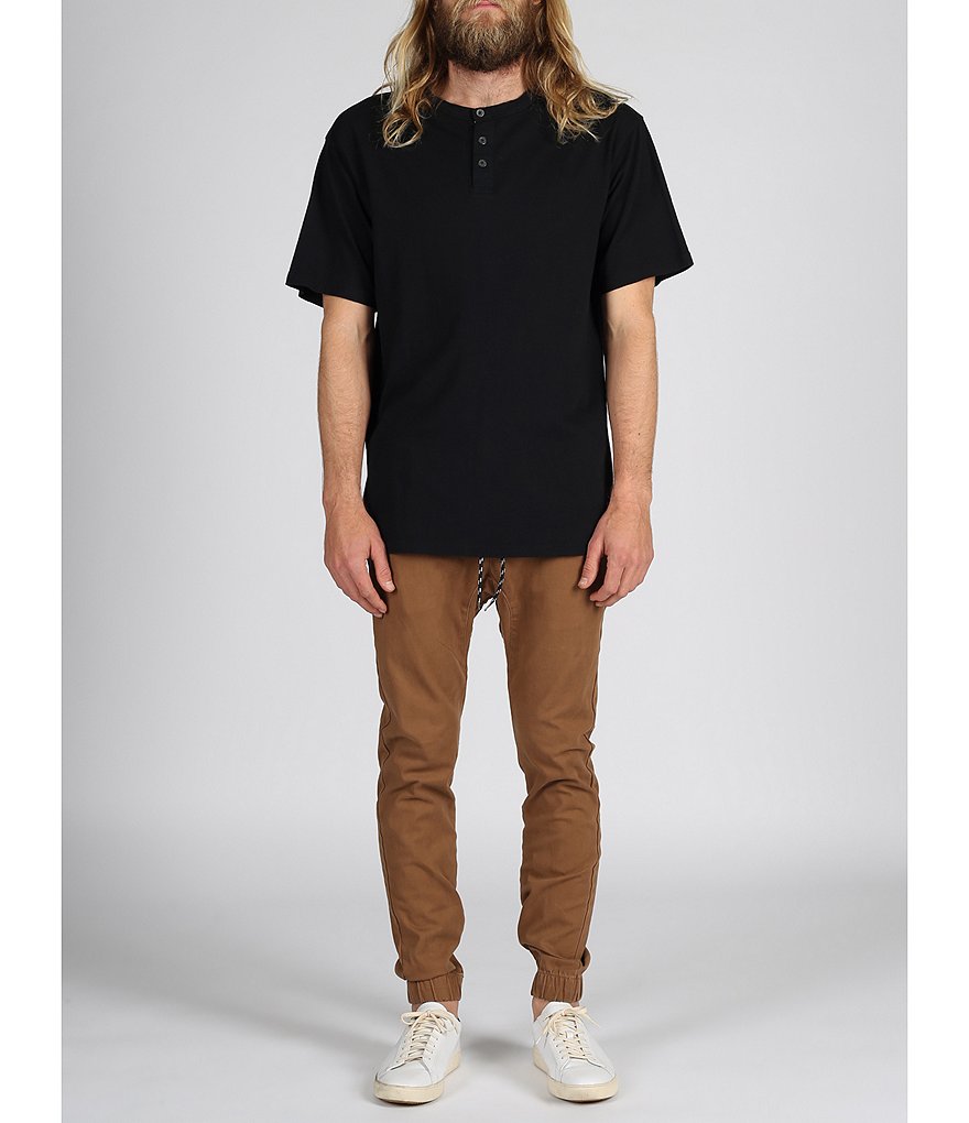 Lira Clothing Slim Fit Solid Weekend Jogger 2.0