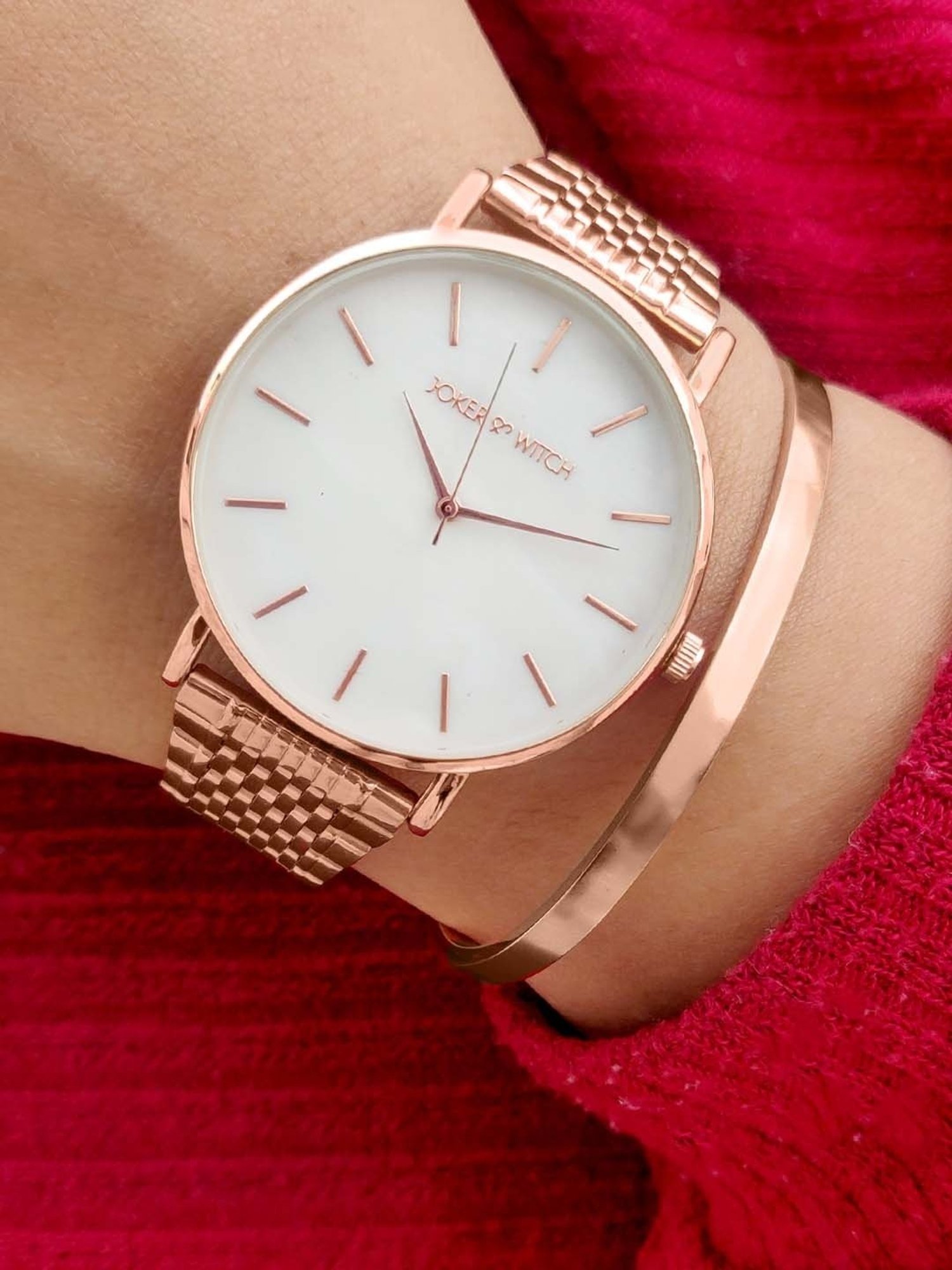 Joker & WItch JWBS265 Analog Watch for Women With Bracelet