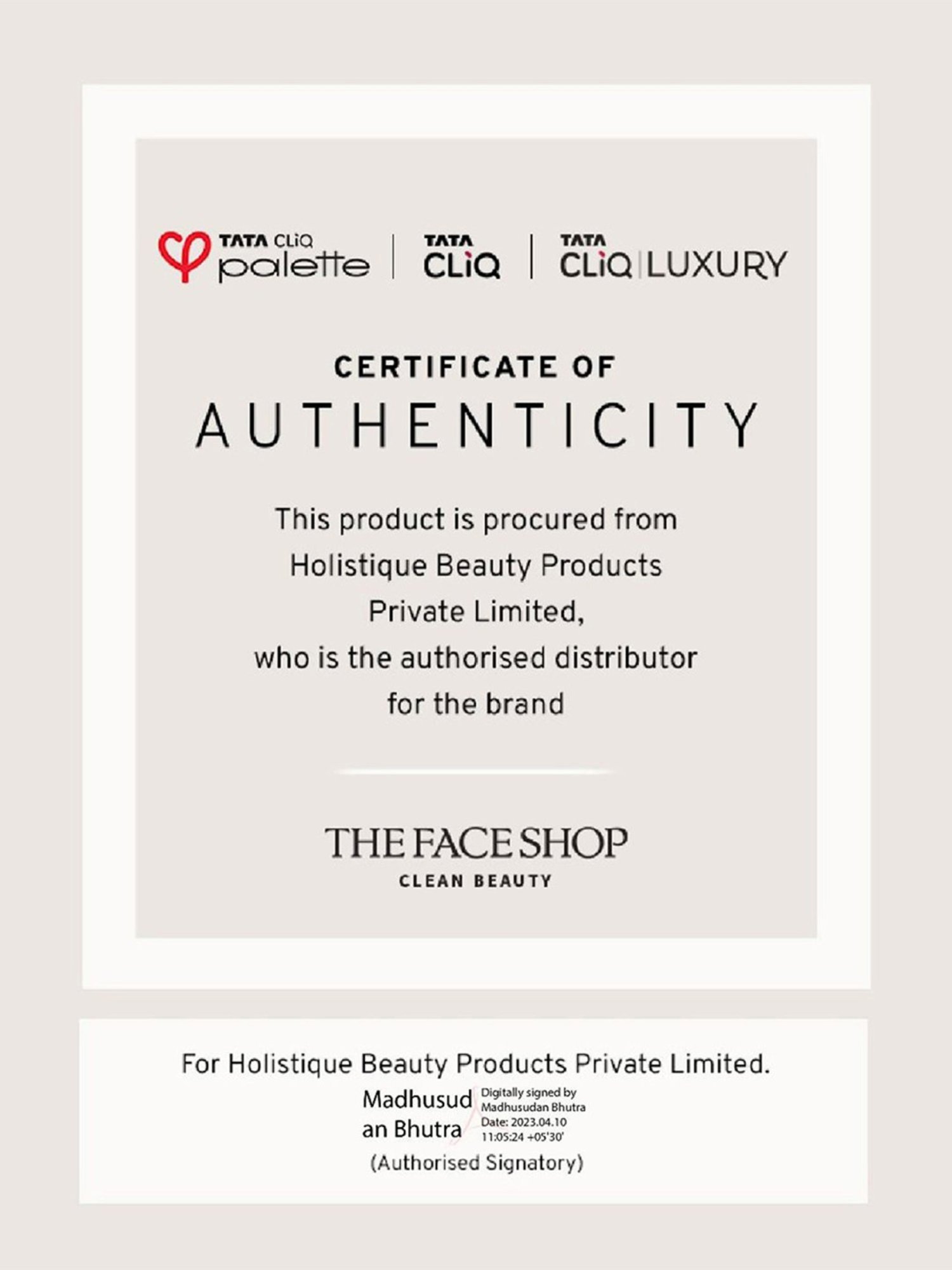 Lotus Herbals Illuminating Radiance Cleansing Foam - 100 gm