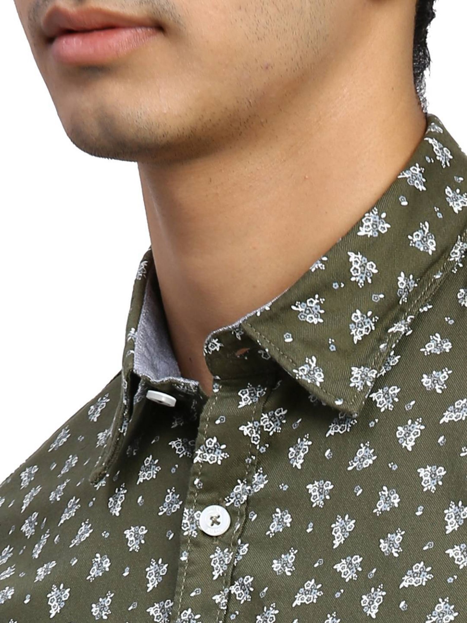 Parx Green Cotton Slim Fit Printed Shirt
