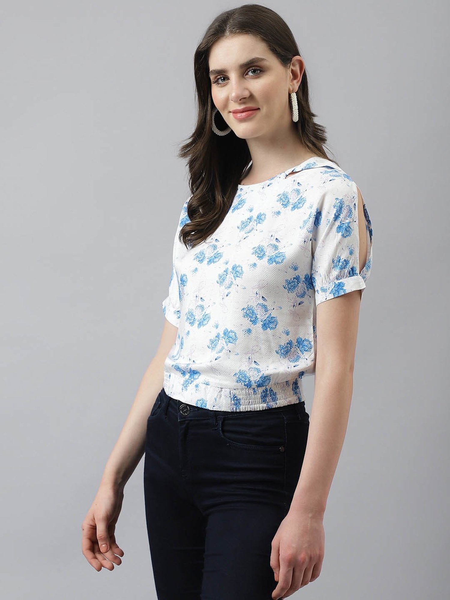 Latin Quarters White & Blue Floral Print Top