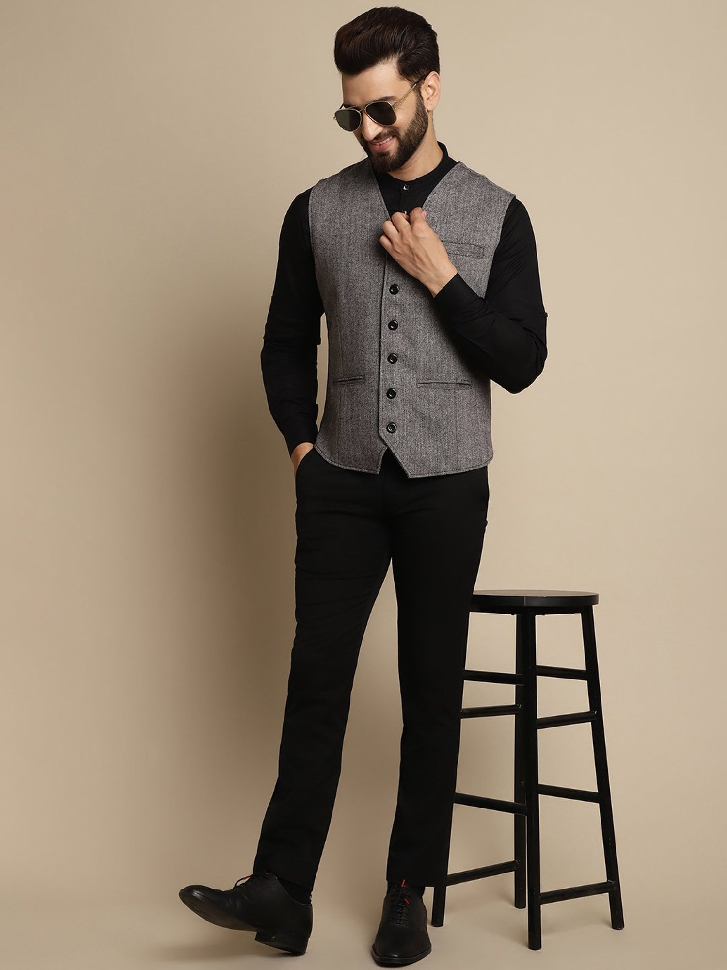 Even Grey Regular Fit V Neck Waistcoat