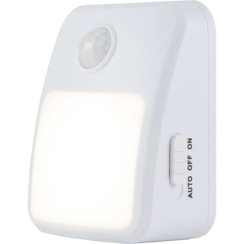 Energizer 40 Lumens Indoor LED Tabletop Motion Sensing Nightlight White