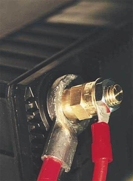 BATTERY DOCTOR 30300 Side Terminal Bolt (Standard)