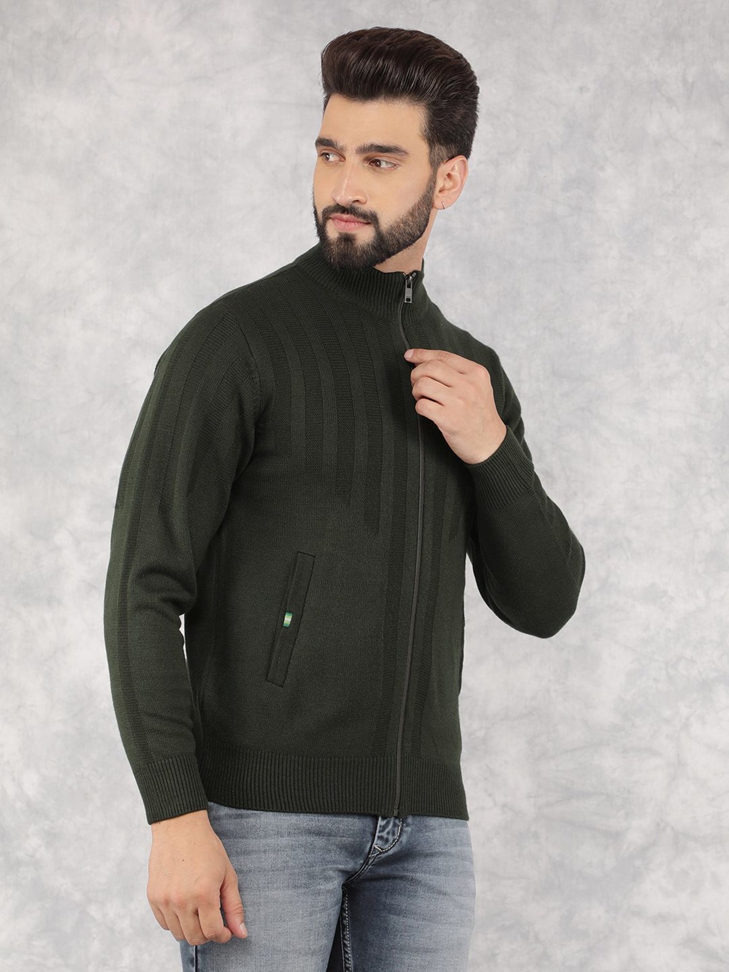 Crimsoune Club Green Slim Fit Striped Cardigans