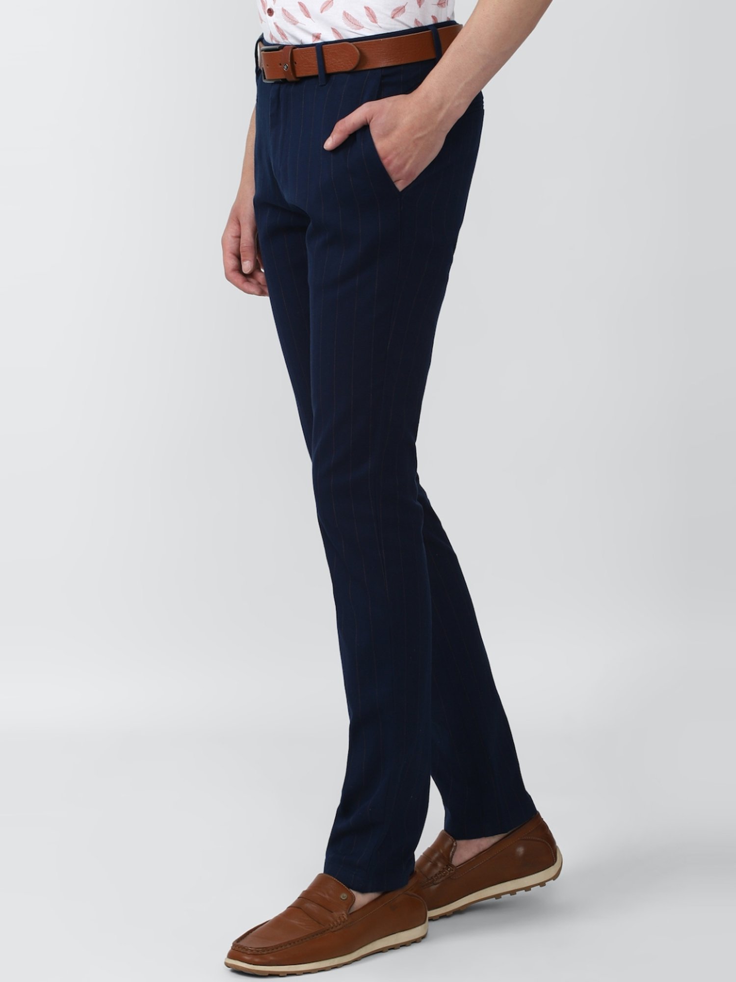 WES Casuals by Westside Olive Relaxed-Fit Mid-Rise Cotton Blend Joggers