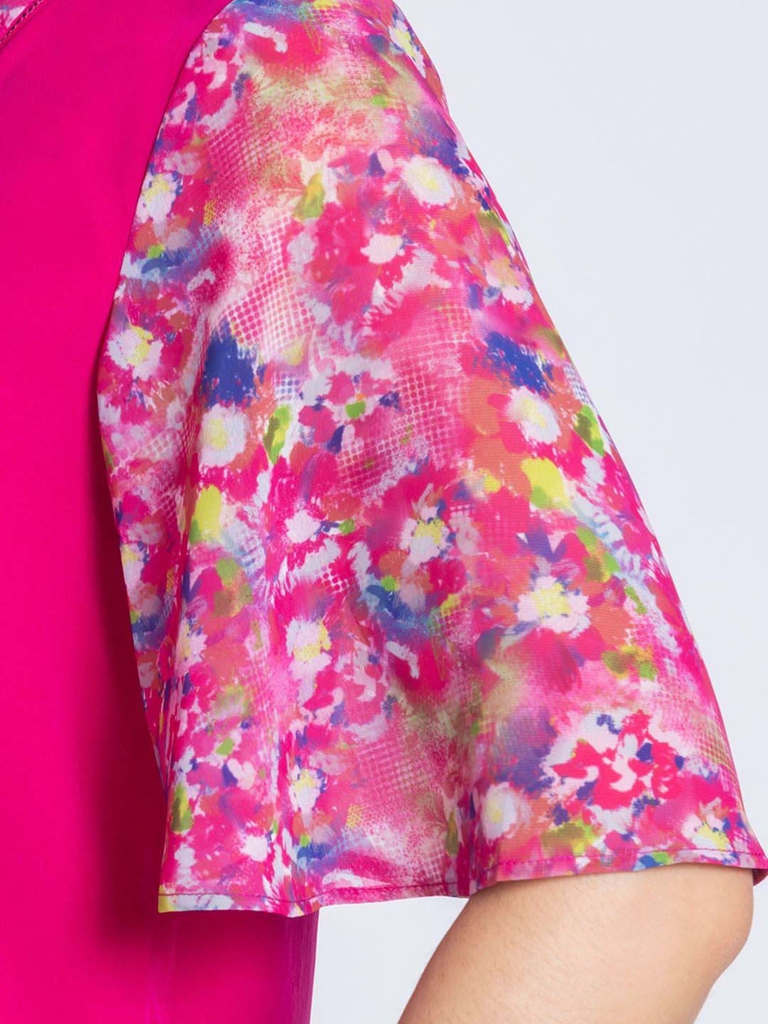 SHAYE Pink Printed Top