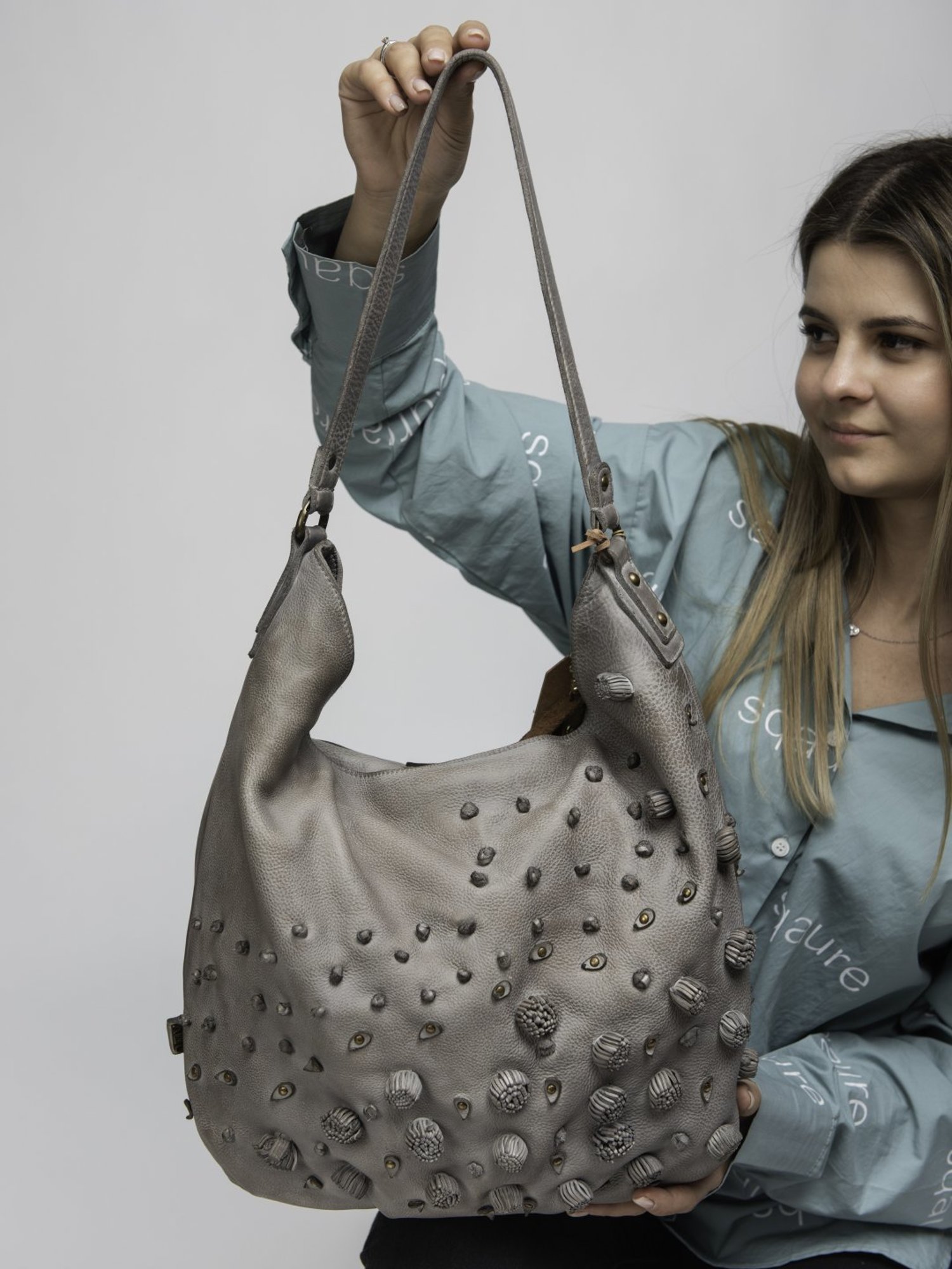 Art N Vintage Garofano Grey Leather Textured Medium Hobo Handbag