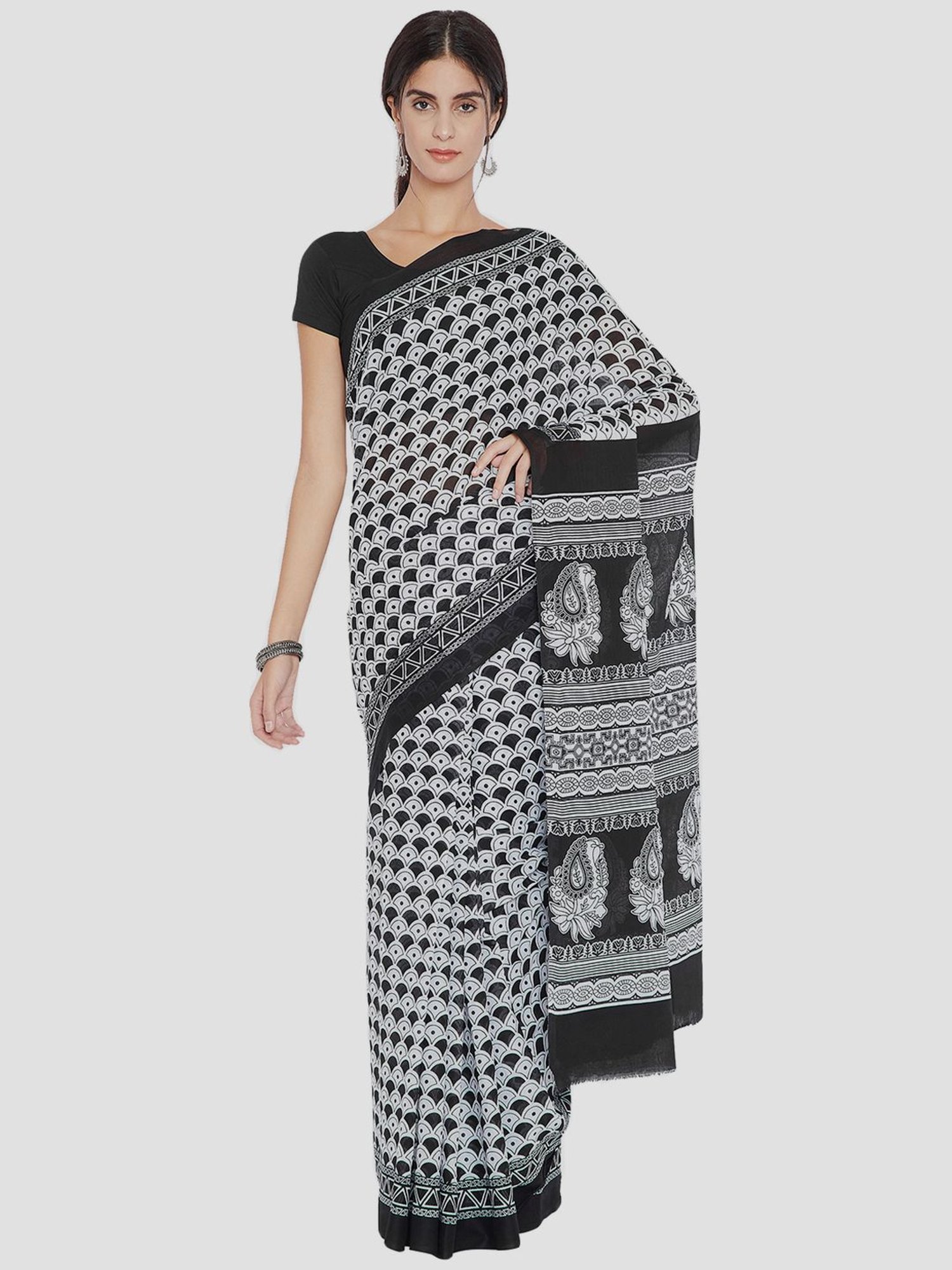 Kalakari India Black & White Cotton Printed Saree With Unstitched Blouse