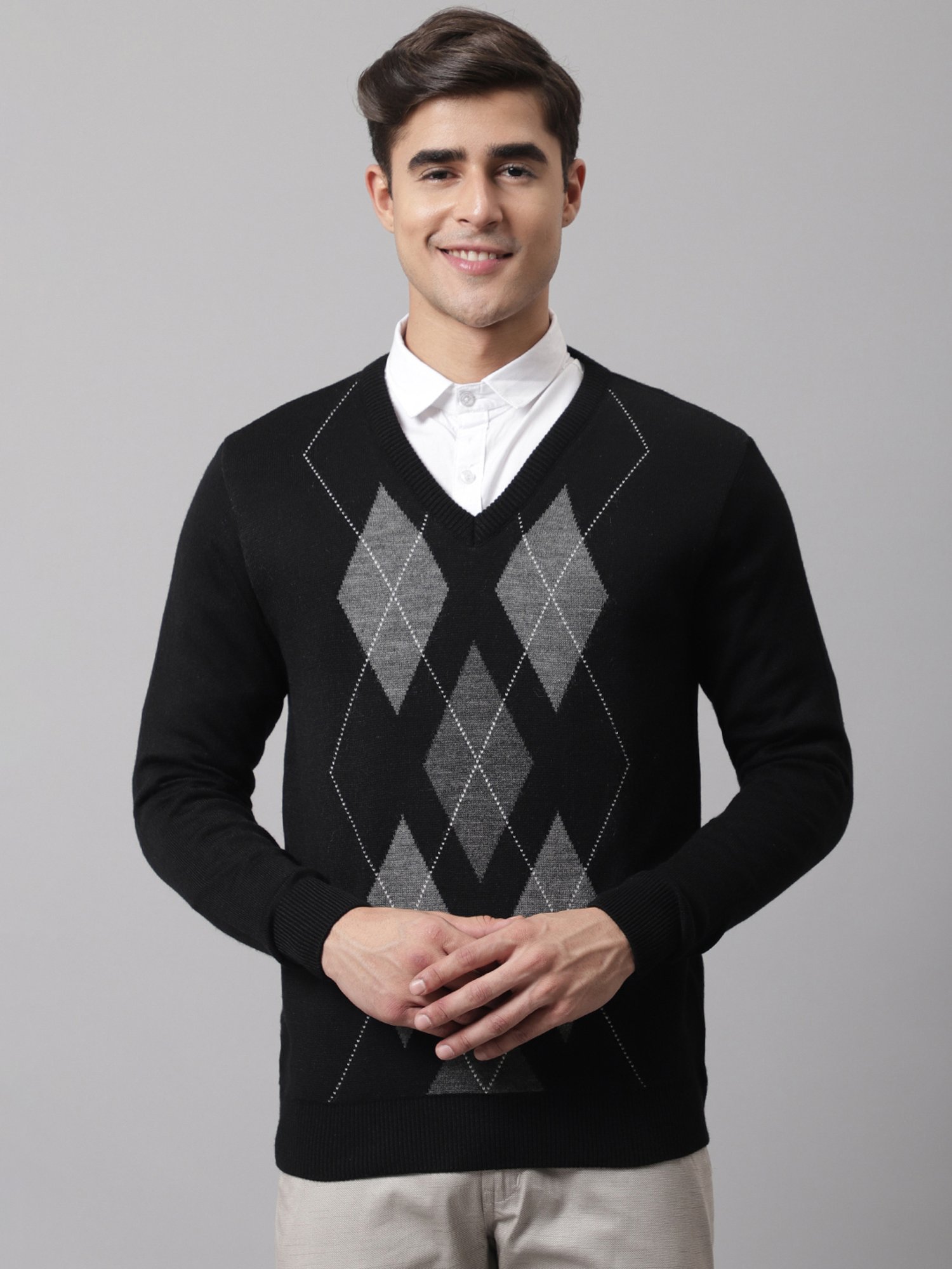 Cantabil Black Regular Fit Self Design Sweater