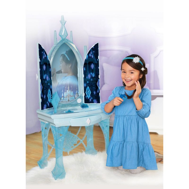 Schylling Children's Broom Set