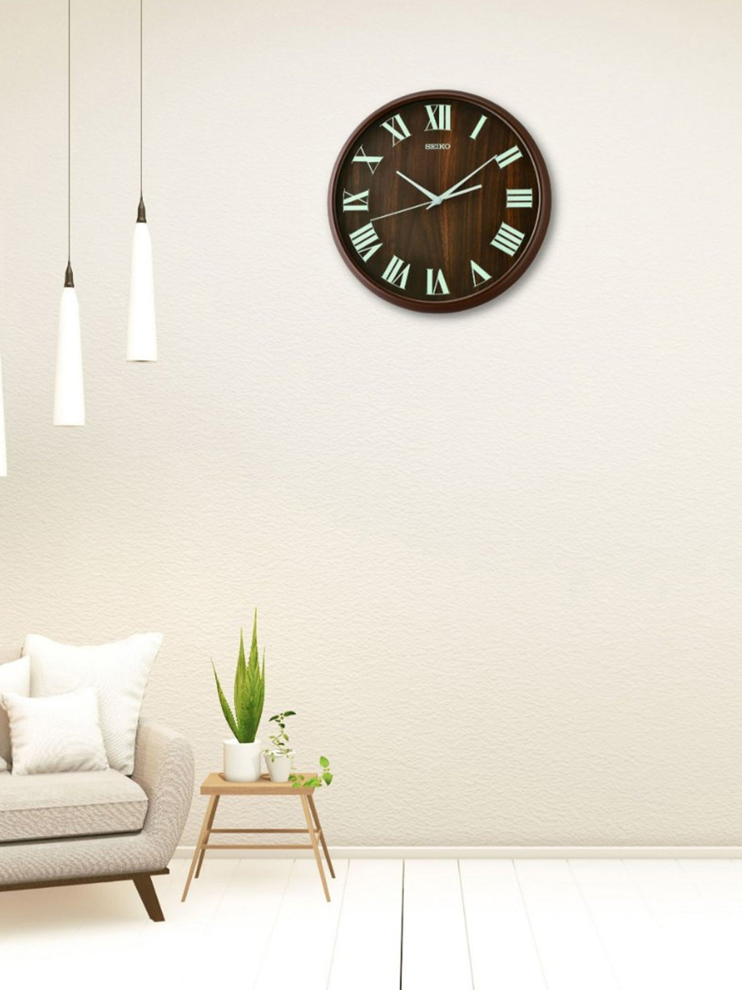 SEIKO classic brown plastic wall clock