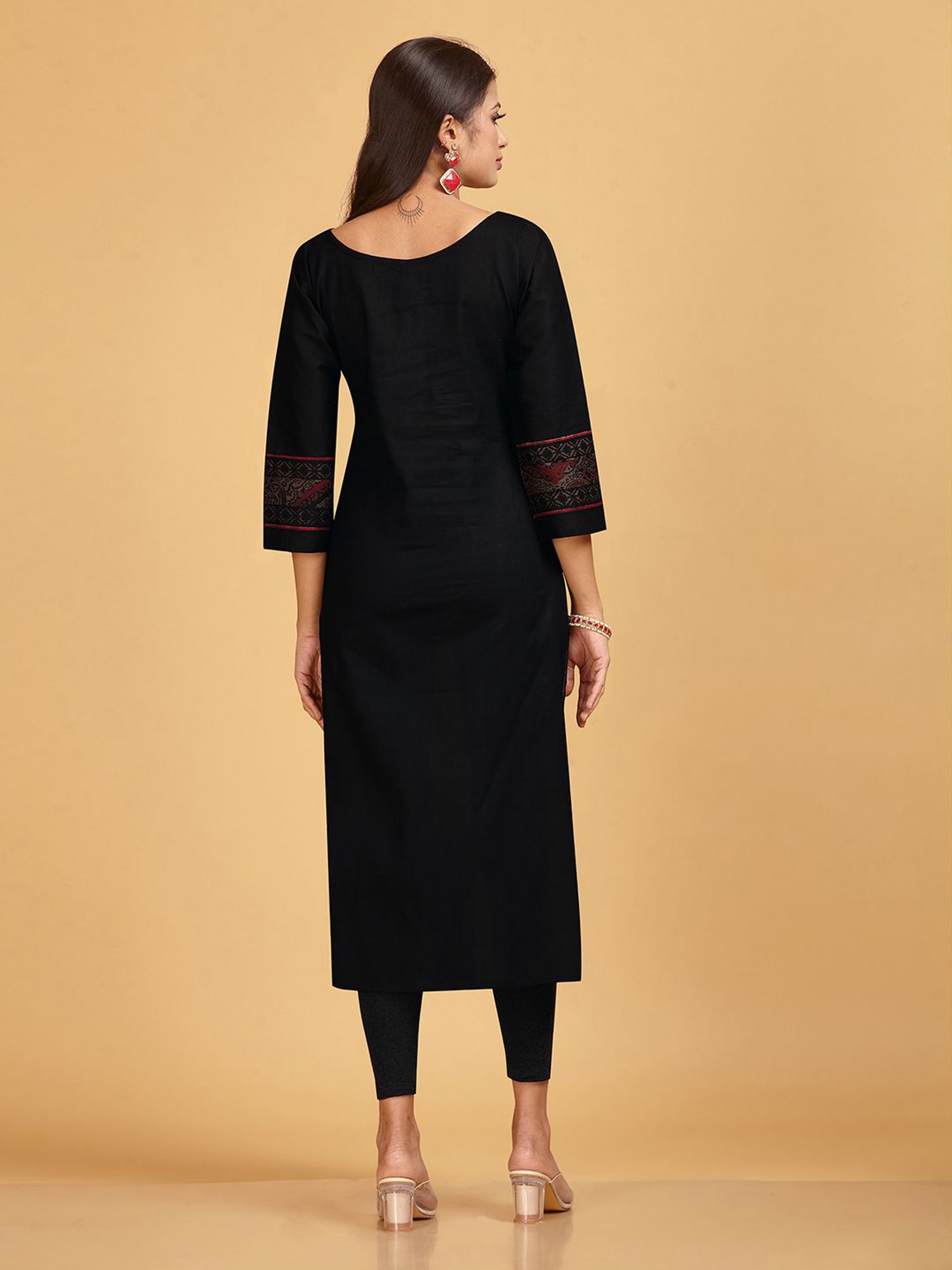 SHANVIKA Black Printed Cotton Straight Kurta