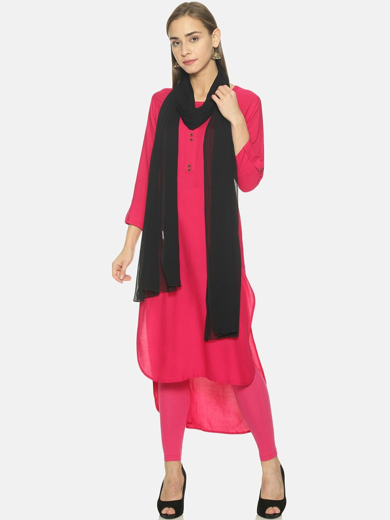 TWIN BIRDS Black & Red Plain Dupatta - Pack Of 2