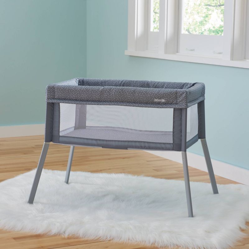 Kolcraft Healthy Lite Portable Bassinet