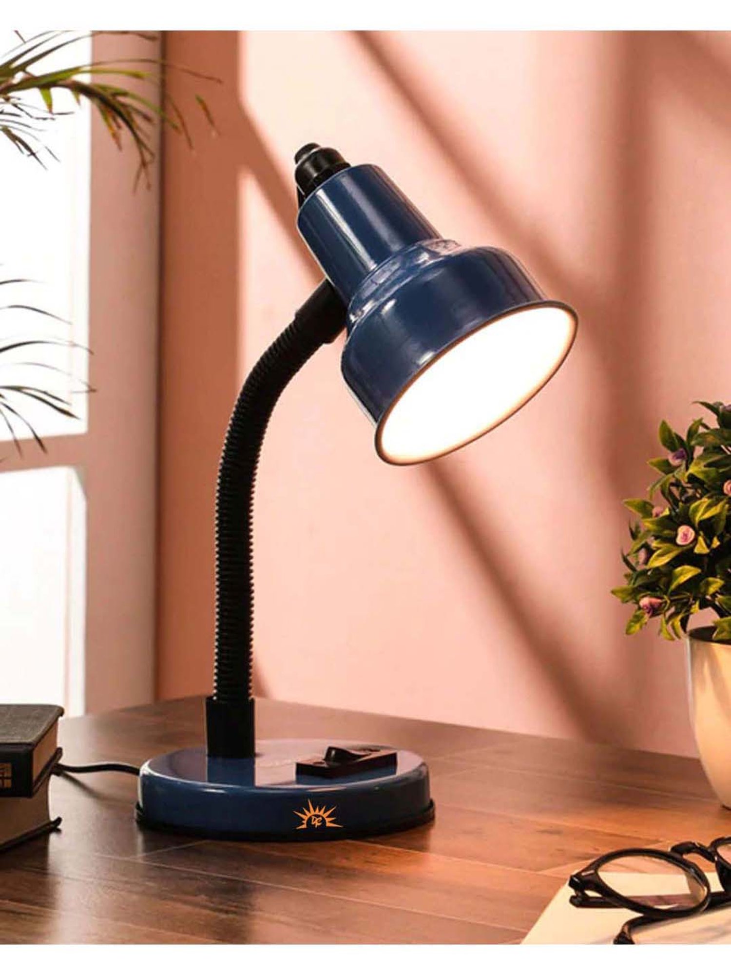 DecorativeRay Blue Iron Study Table Lamp - Set of 1