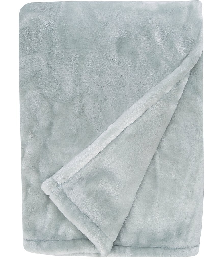 Noble Excellence Ava Plush Throw