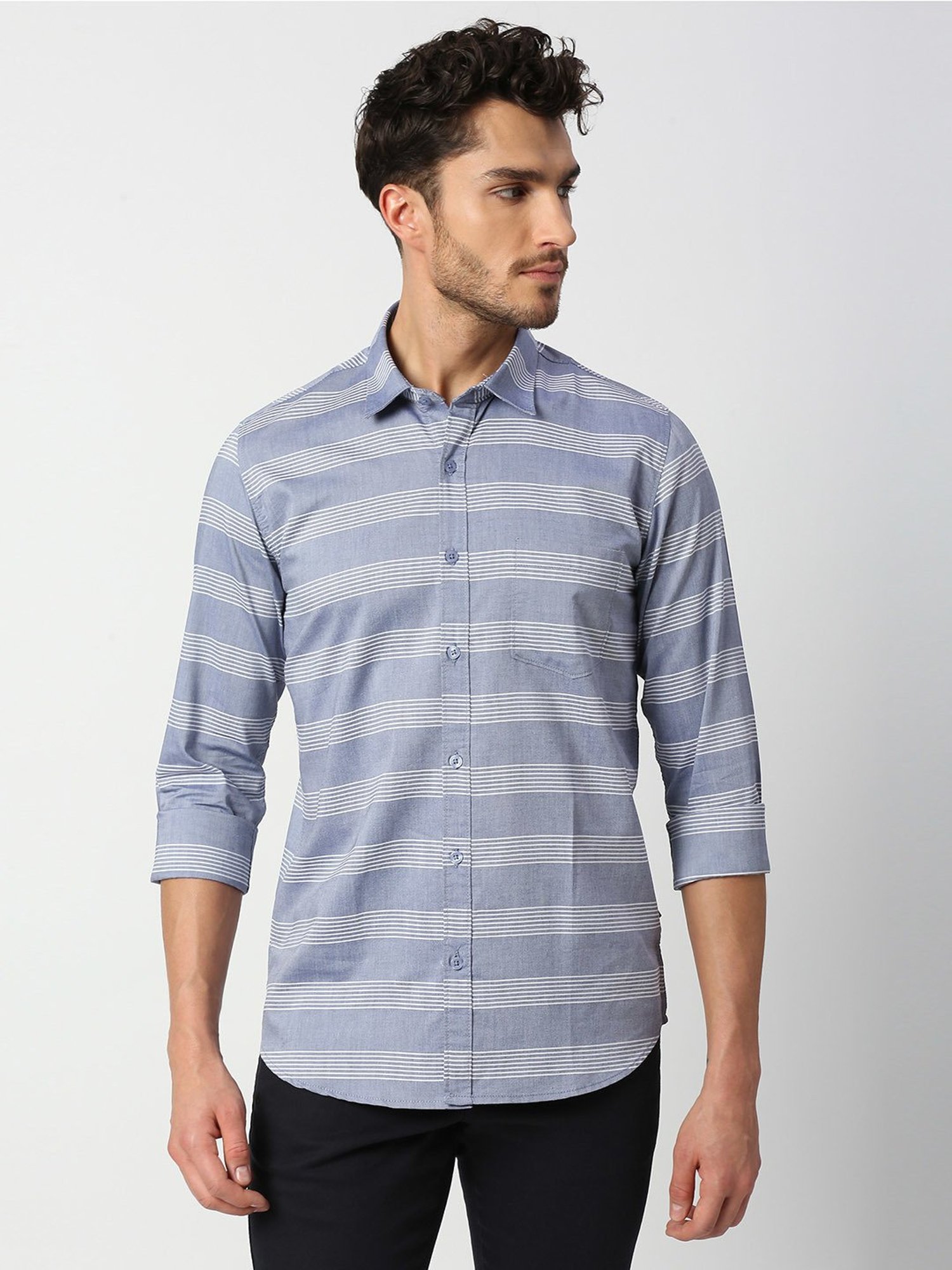 SOLEMIO Sky Blue Slim Fit Striped Shirt
