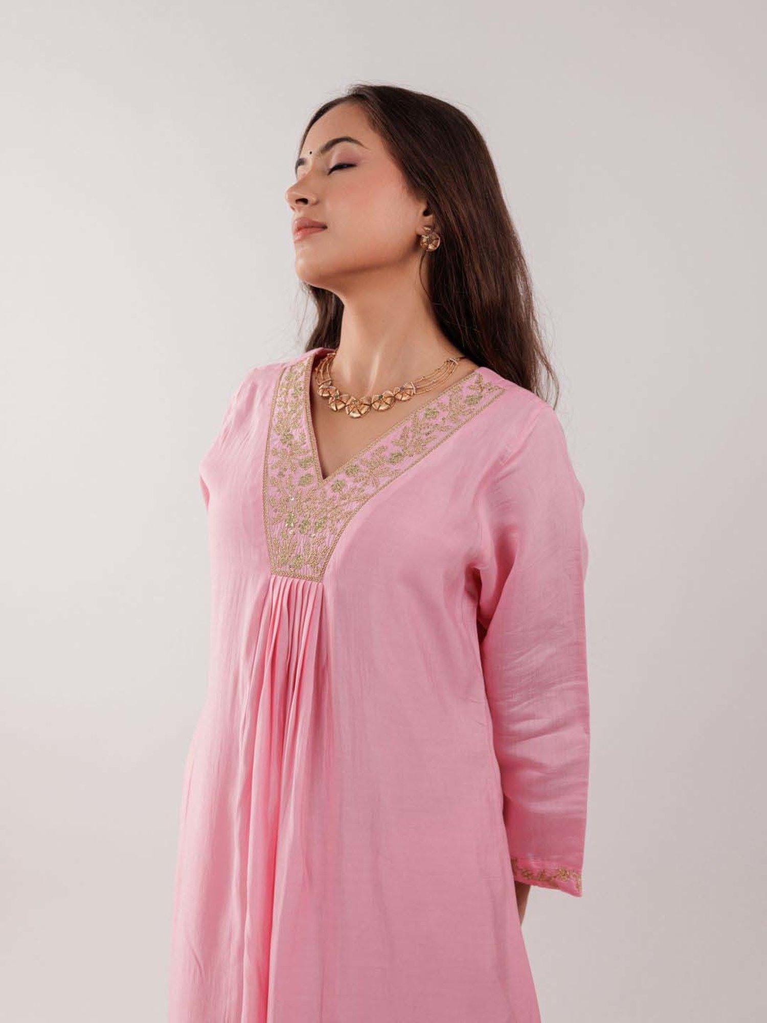 Yufta Pink Embroidered Kurta Pant Set With Dupatta