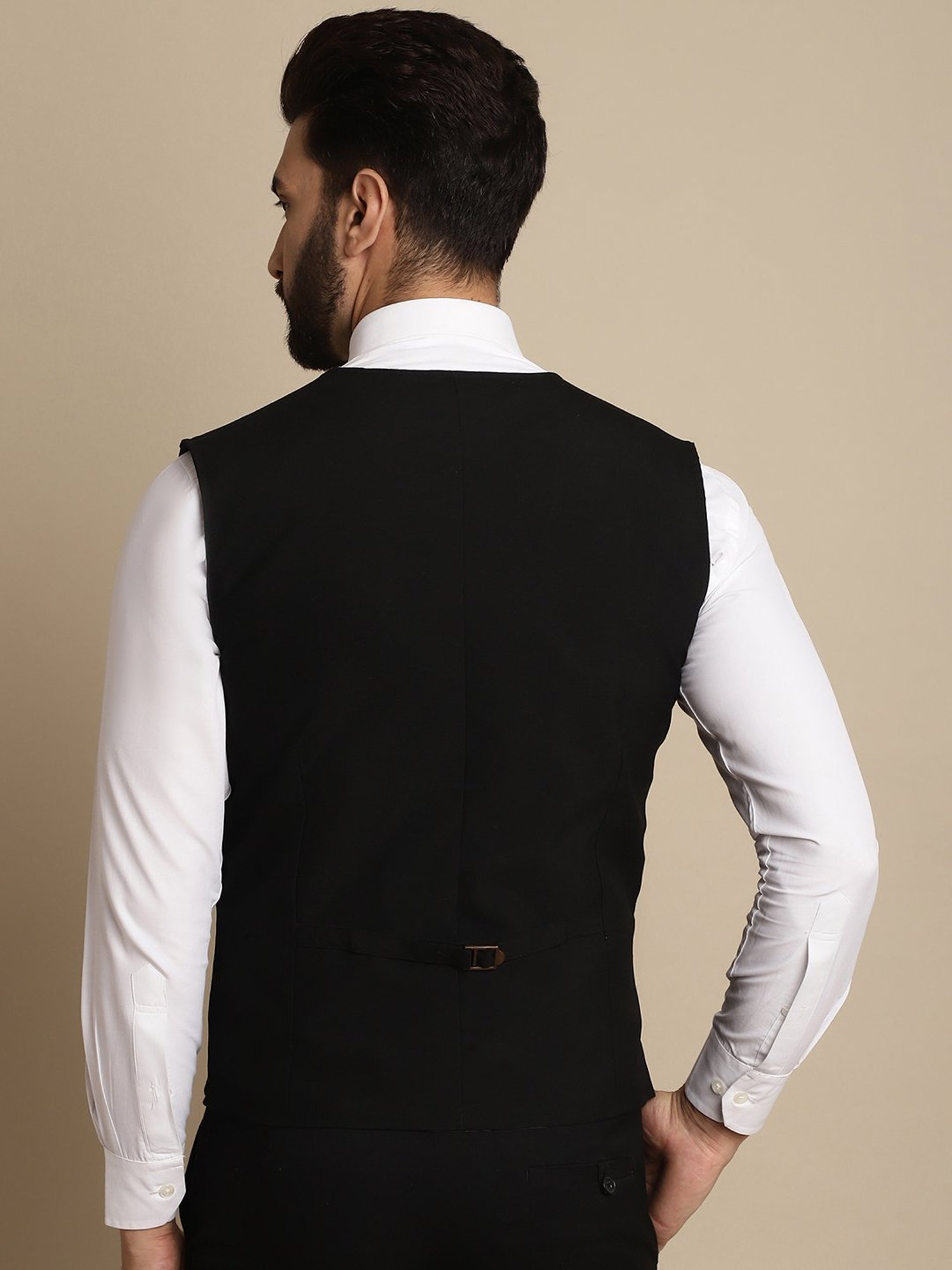 Even Black Regular Fit V Neck Waistcoat