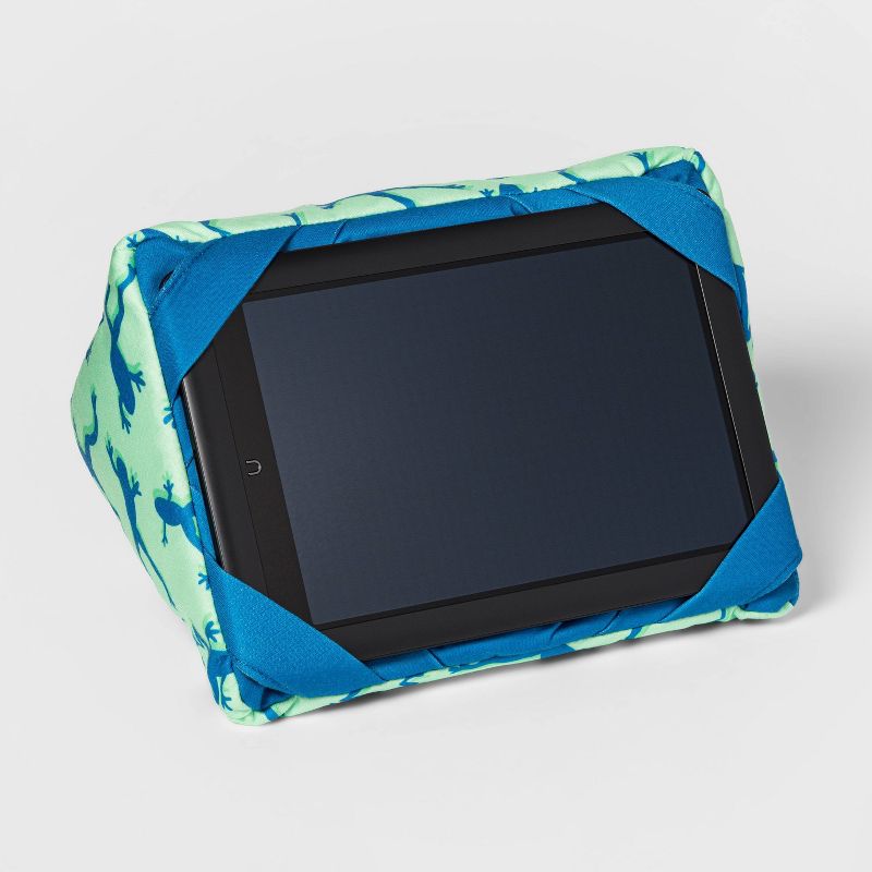 Star Wars: The Mandalorian The Child Tablet Holder Pillow