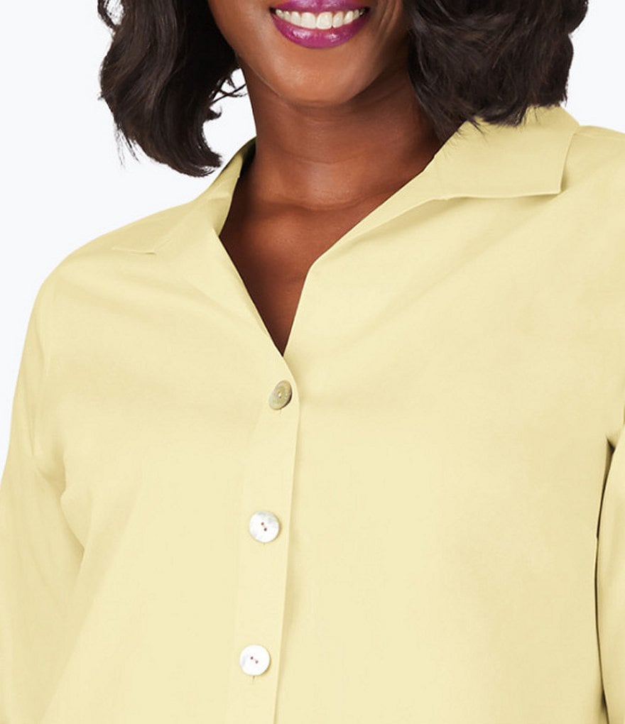 Foxcroft Plus Size Pandora 3/4 Sleeve Spread Point Collar Neck Button Front Shaped Tunic