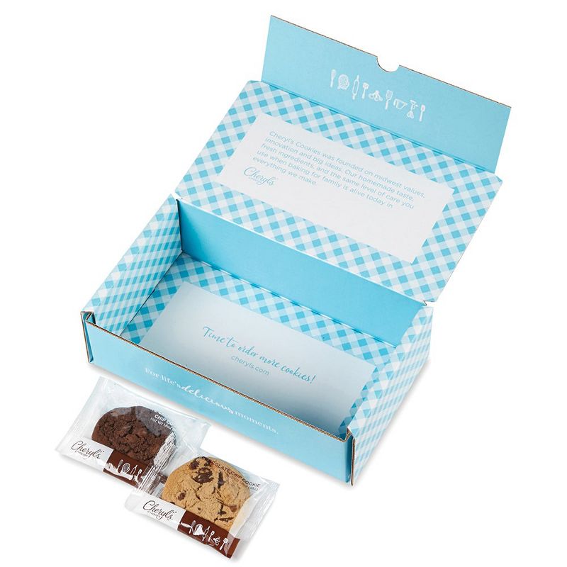 Paper Riot Co. Mother's Day 'Super Mom' Trophy