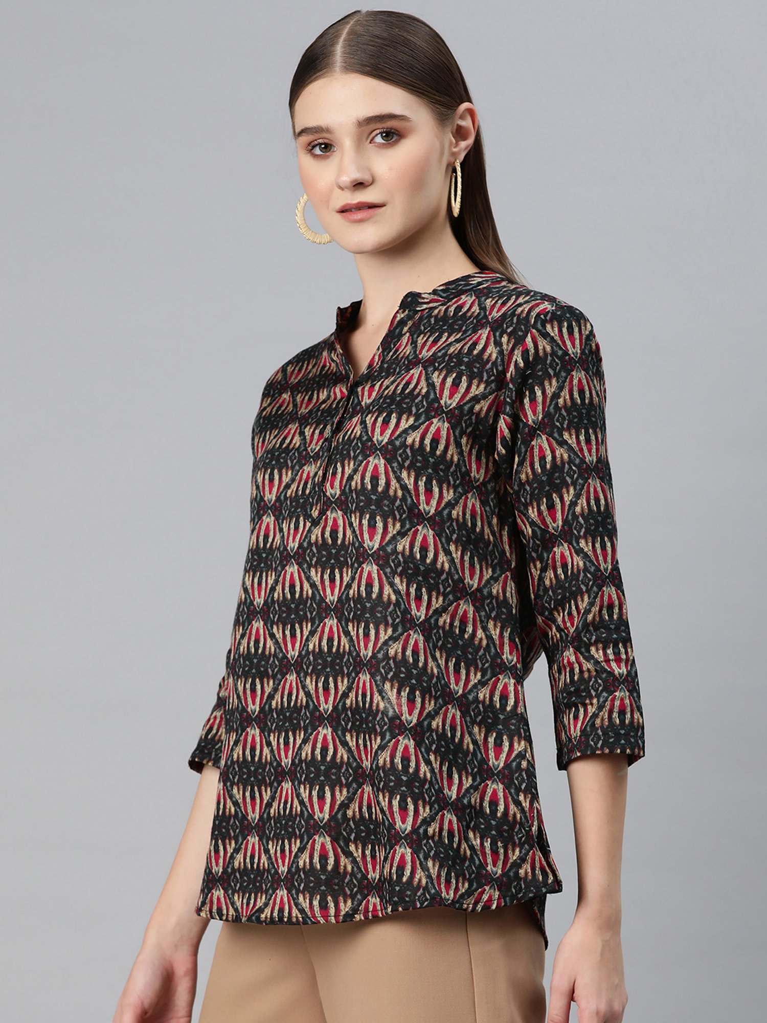 Cottinfab Black Cotton Abstract Print Top