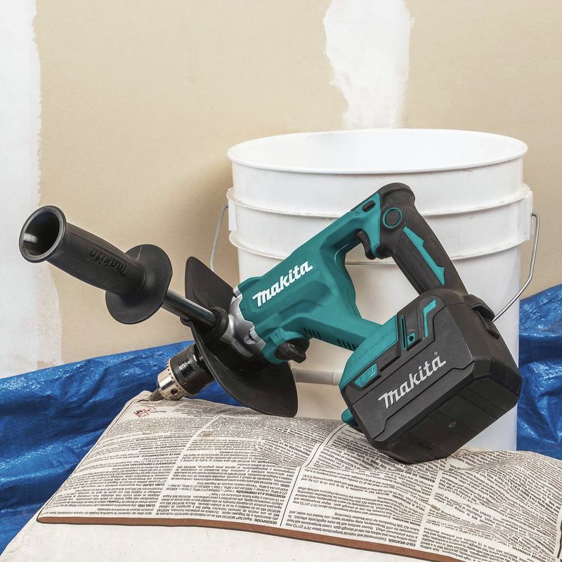 Makita XTU02Z 18V LXT Lithium-Ion Brushless 1/2 in. Cordless Mixer (Tool Only)