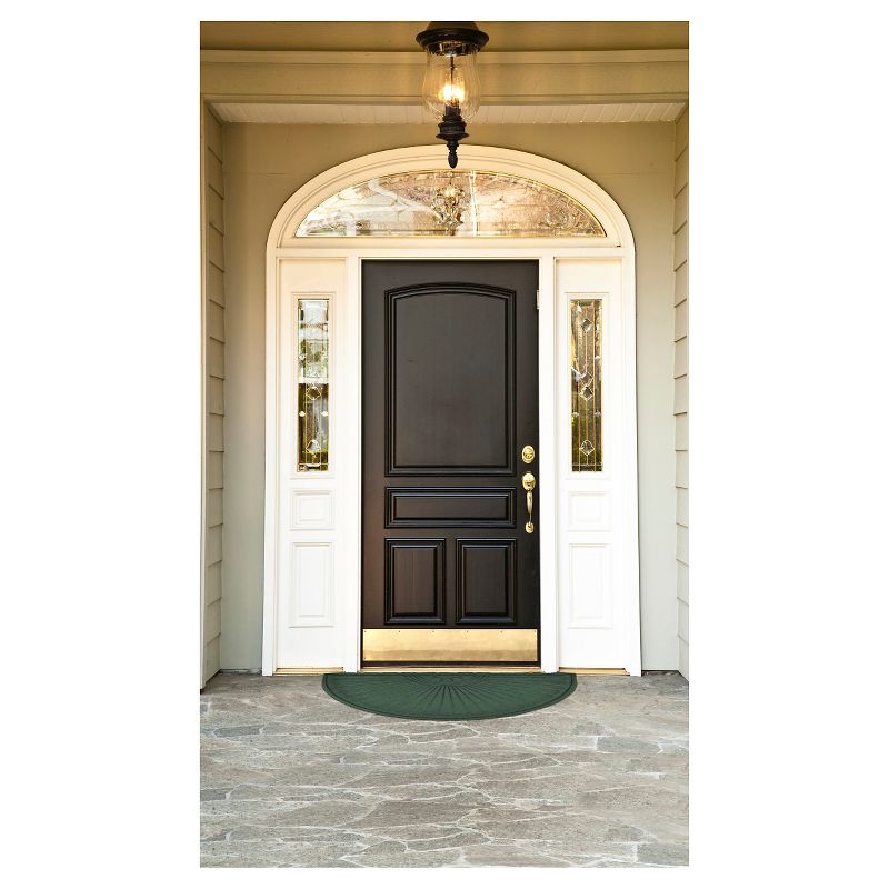 1'11"X2'11" Guzzler Sunburst Doormat Hunter Green - Notrax