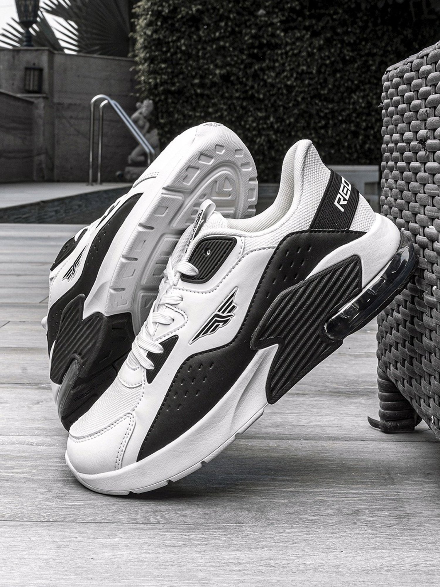 Red Tape Men's White Casual Sneakers