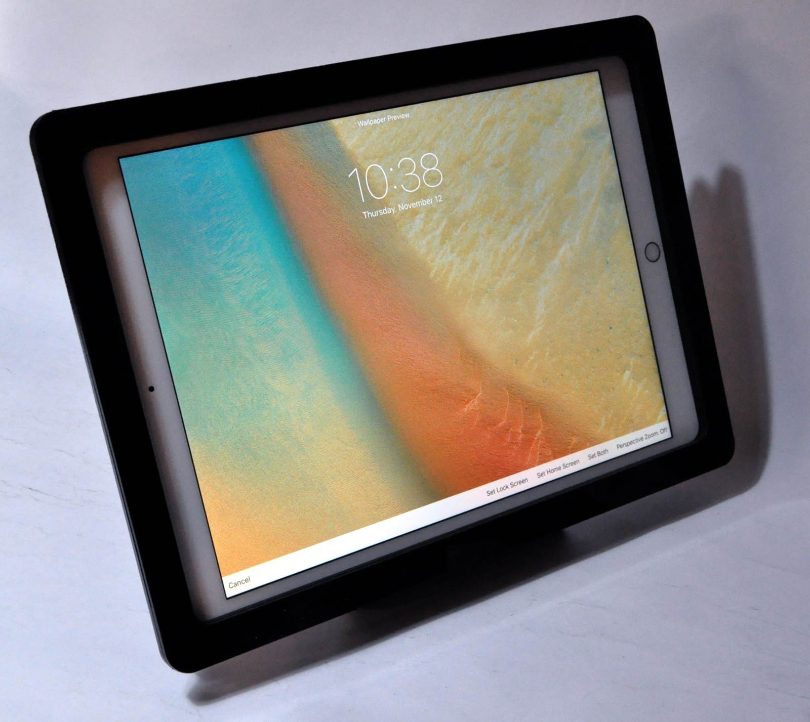 iPad Pro 12.9 Security Desktop Stand made of Acrylic for POS, Kiosk, Store, Show Display (Black)