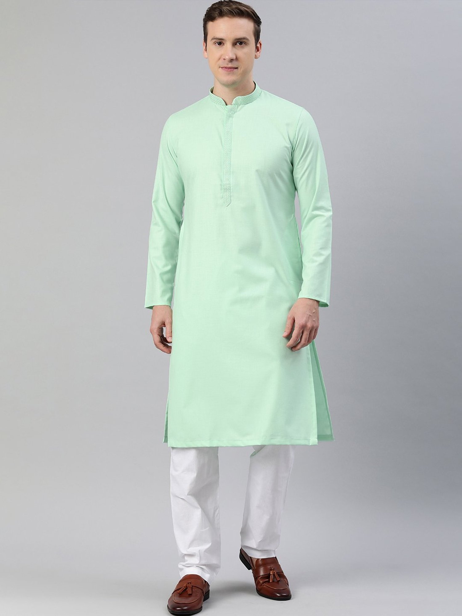 Manthan Mint Green & White Regular Fit Kurta & Pyjamas Set