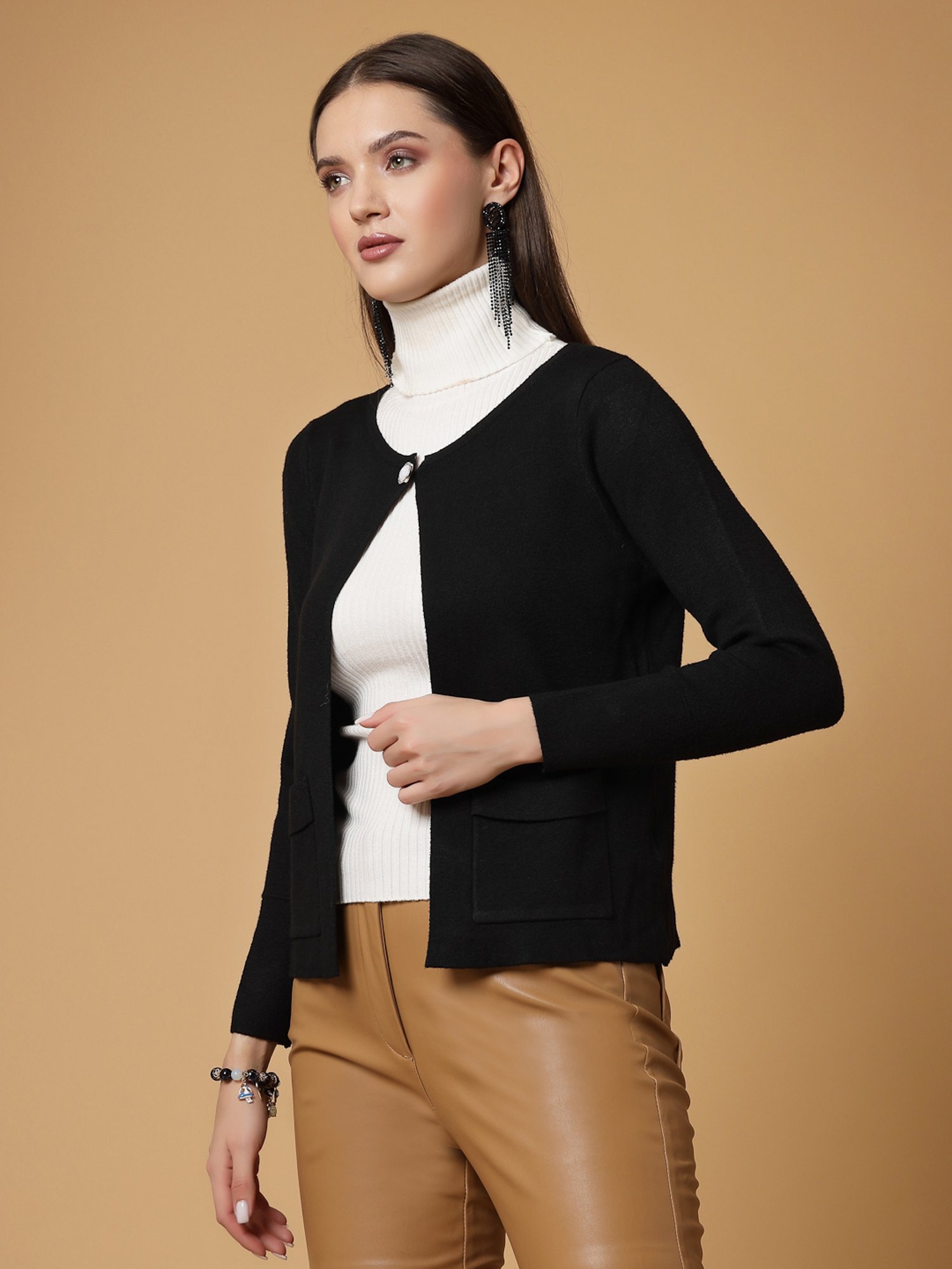 Mafadeny Black Shrug