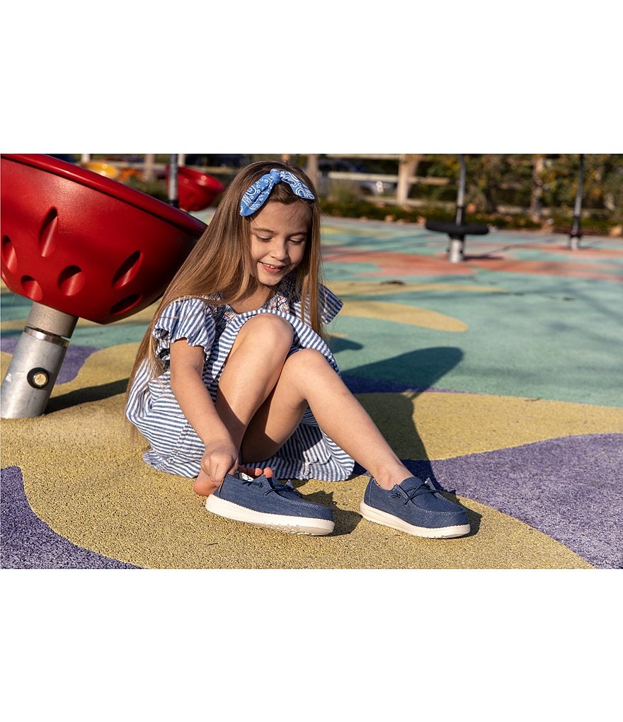 Hey Dude Girls' Wendy Linen Washable Slip-Ons (Youth)