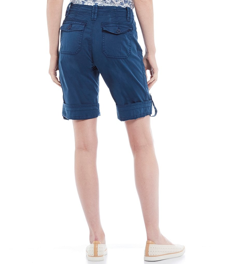 Aventura Arden V2 Twill Solid Bermuda Short