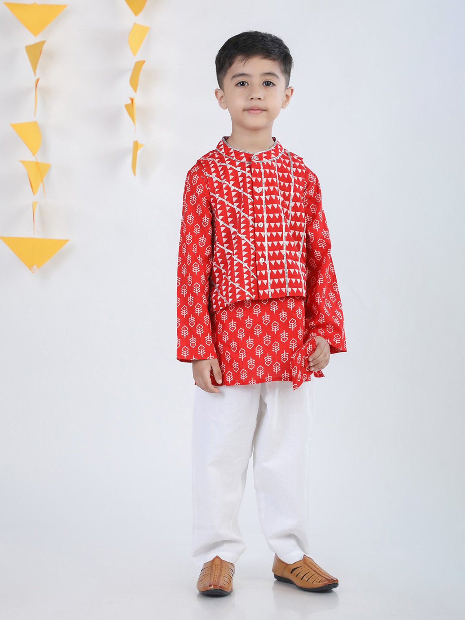 Budding Bees Kids Red & White Printed Full Sleeves Kurta, Jacket, Pants with Wallet