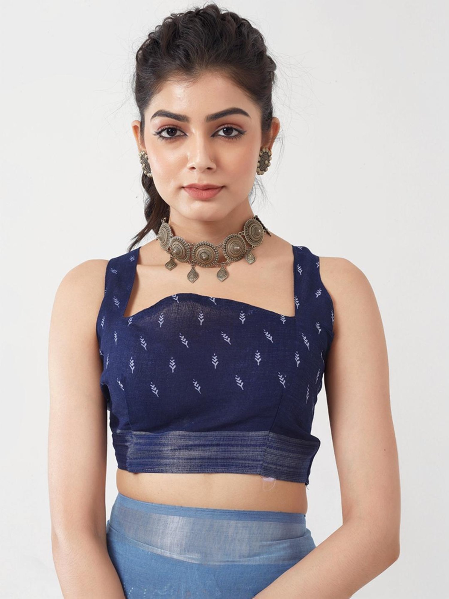 Satrani Navy Printed Saree With Unstitched Blouse