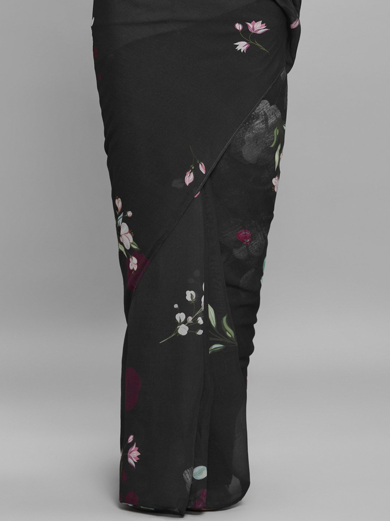 navyasa by liva Black Floral Print Saree With Unstitched Blouse