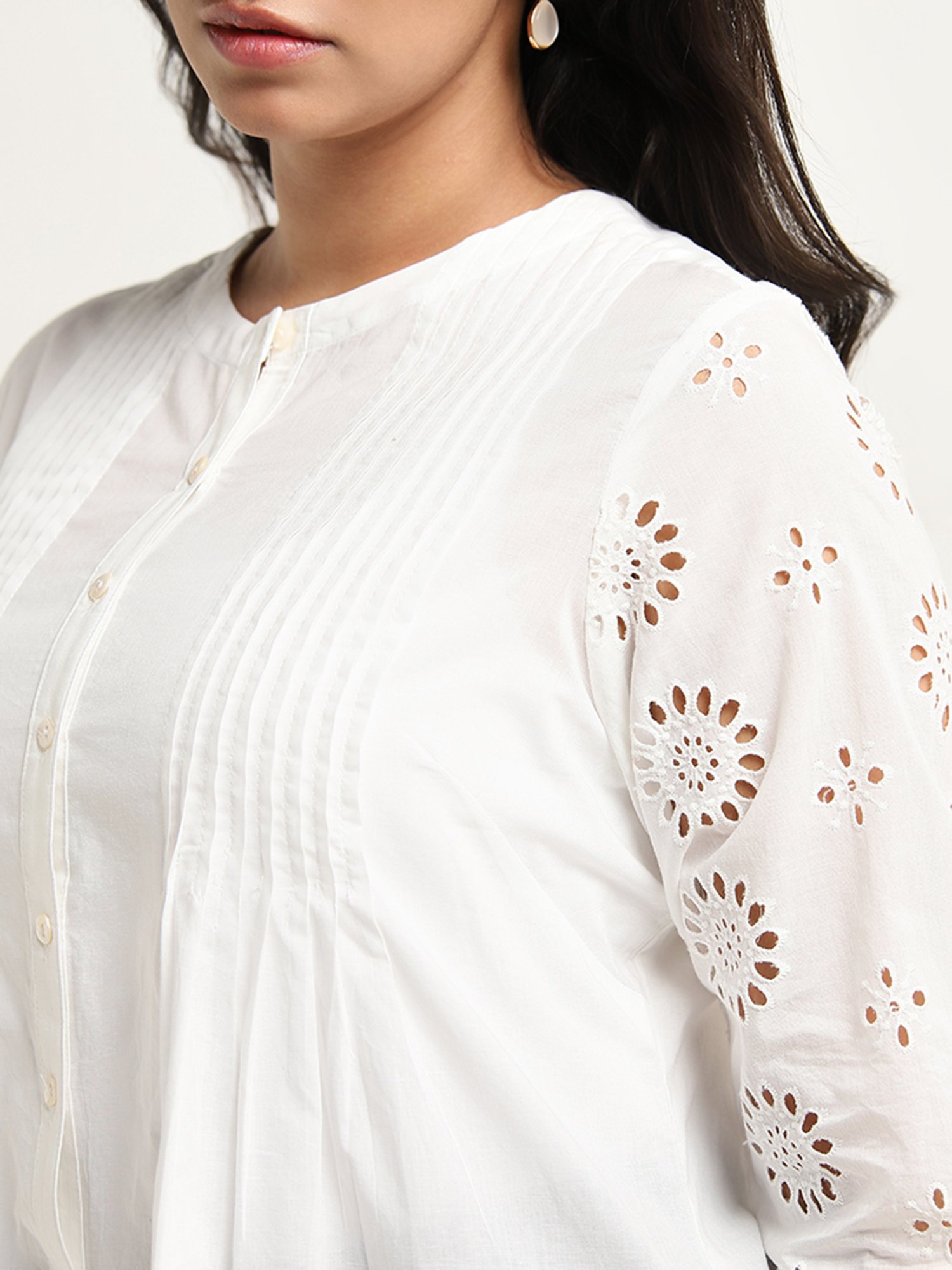 Diza by Westside White Pintuck Detailed Straight Cotton Kurti