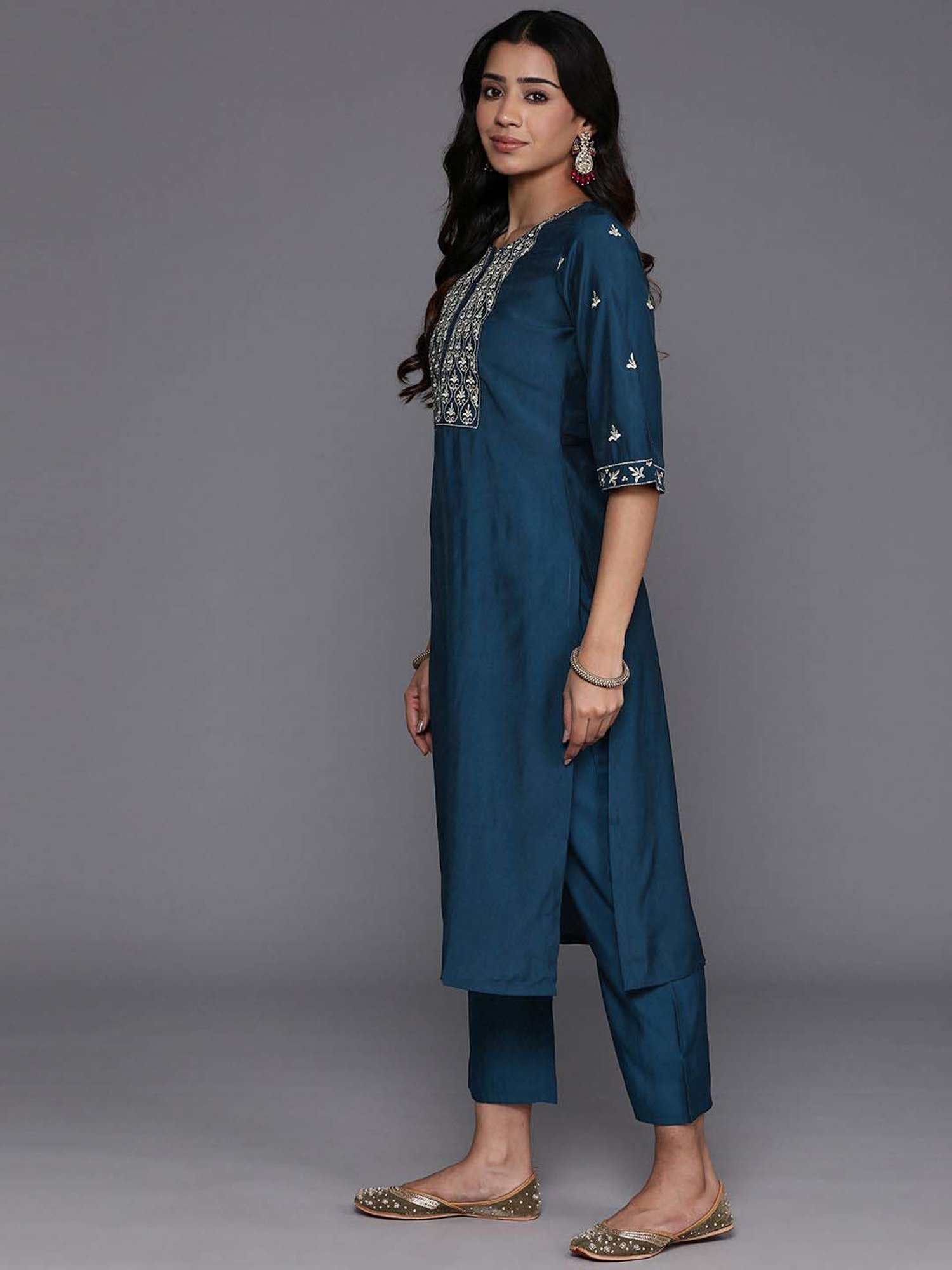 Libas Blue Embroidered Kurta Pant Set With Dupatta