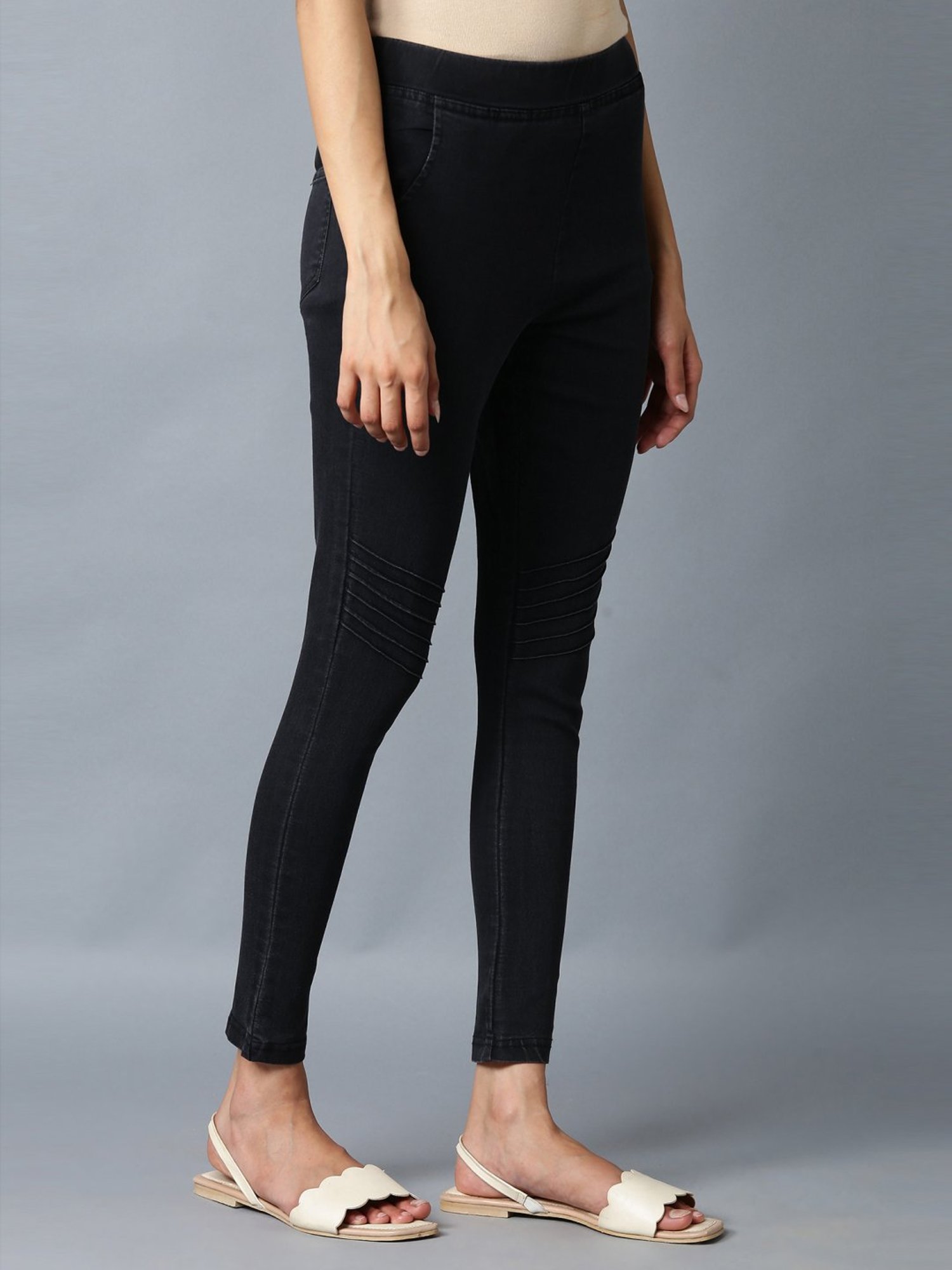 Elleven from Aurelia Black Jeggings
