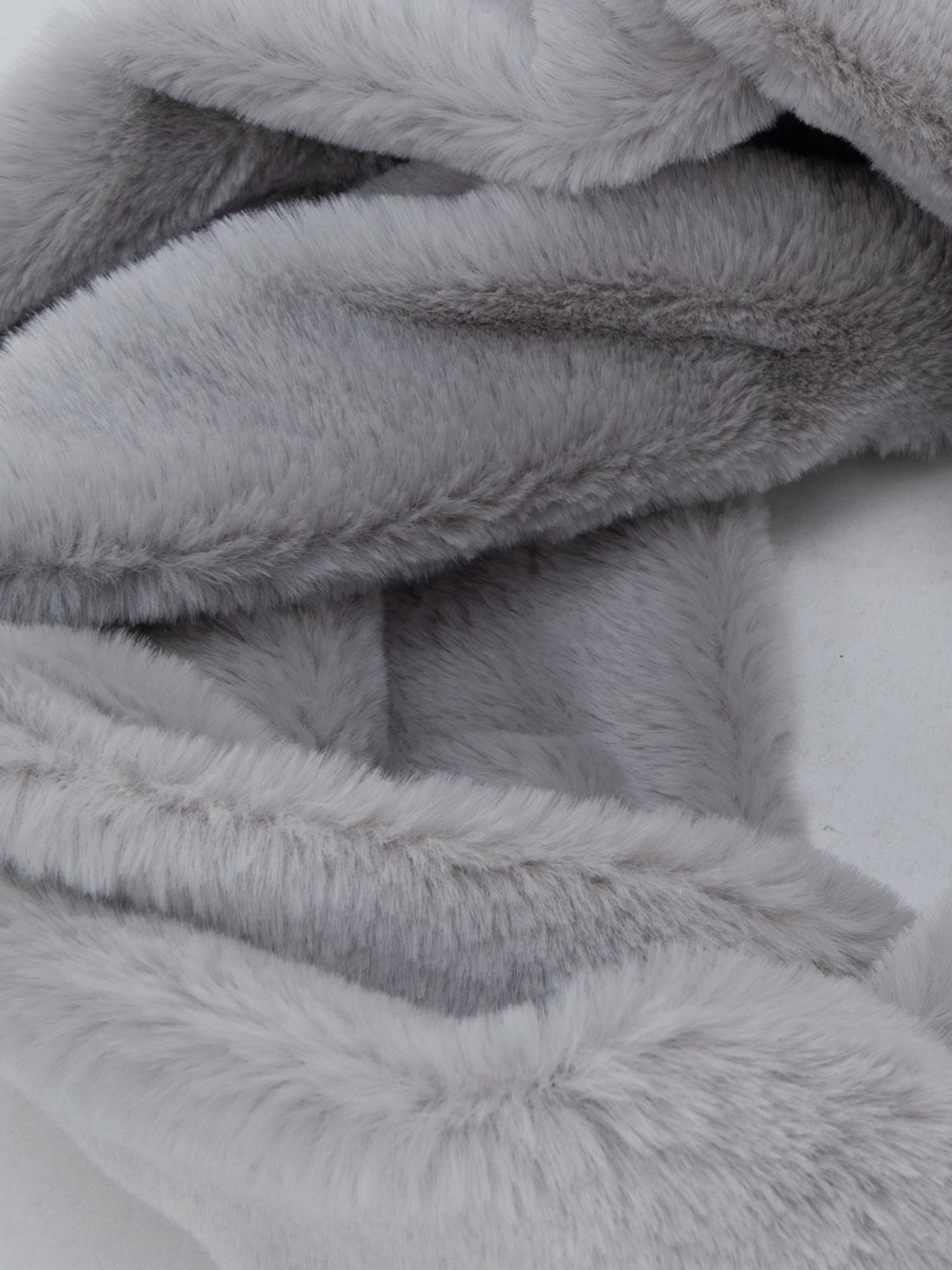 Kazo Beige Fur Scarf