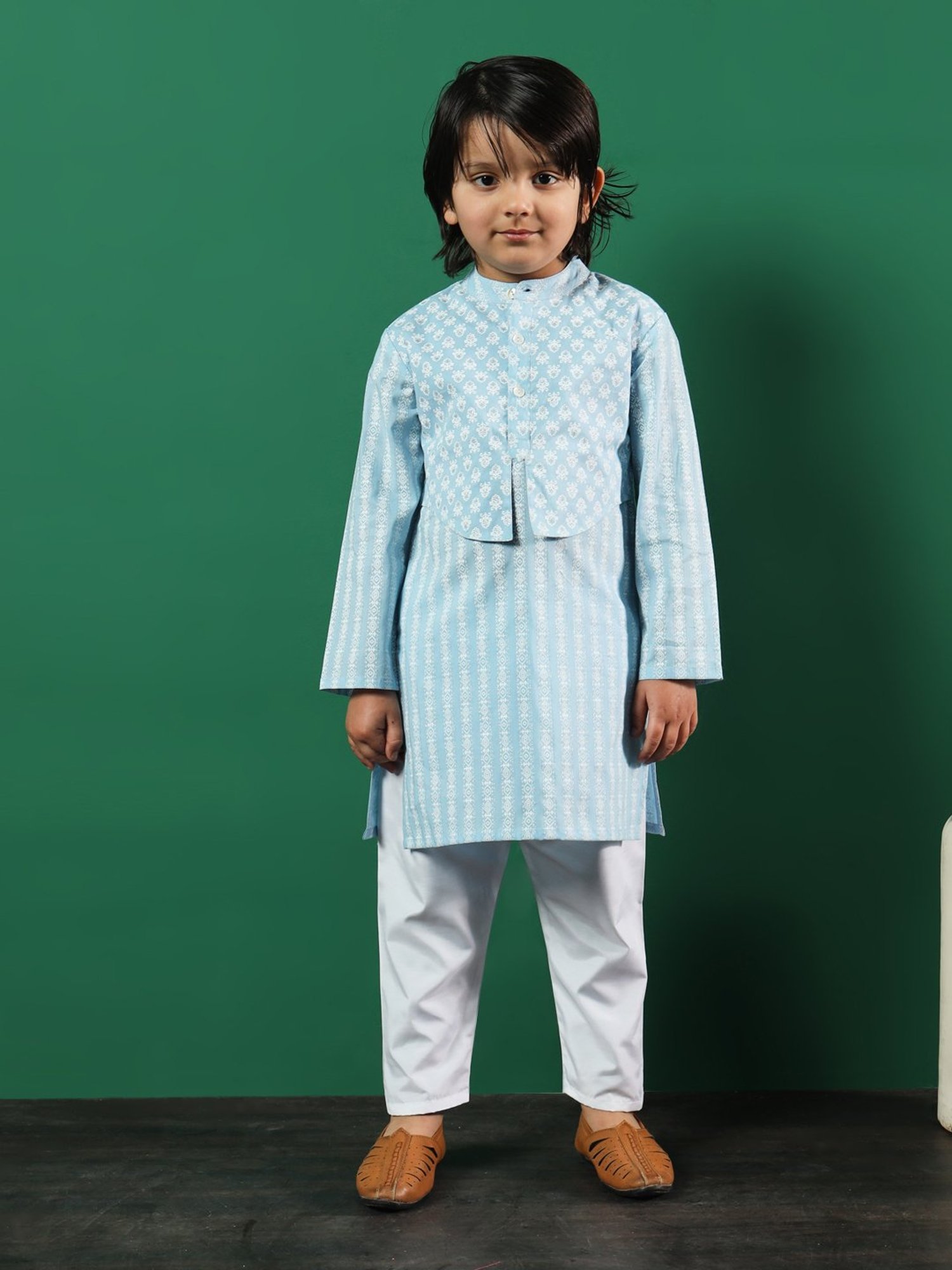 READIPRINT FASHIONS Kids Blue & White Printed Full Sleeves Jacket Style Kurta with Pyjamas