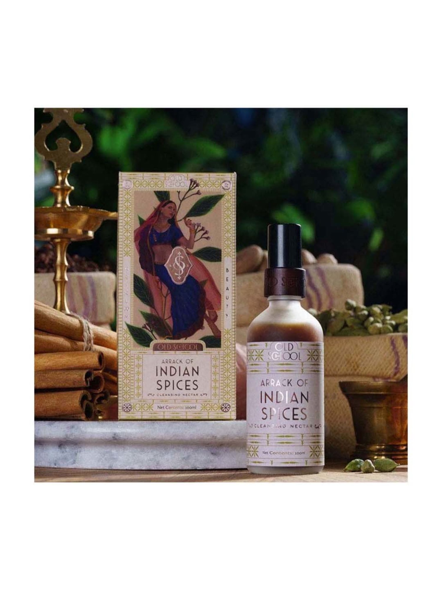 Lotus Herbals Illuminating Radiance Cleansing Foam - 100 gm