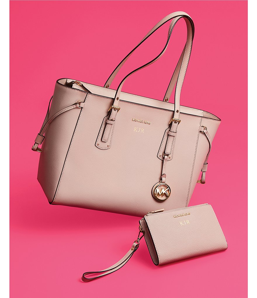 HOBO Link Leather Zip Wristlet