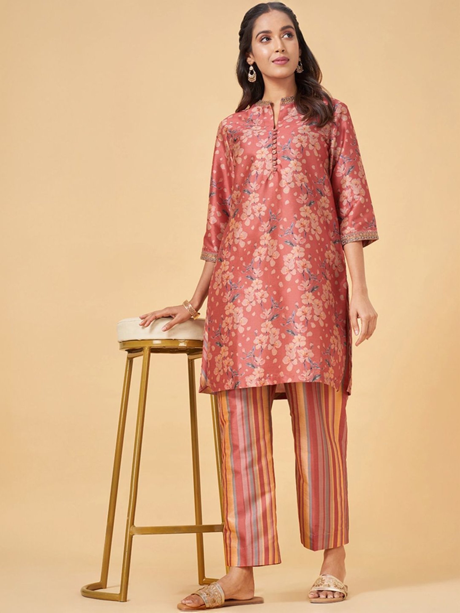 Rangmanch by Pantaloons Pink Printed Kurti Pant Set