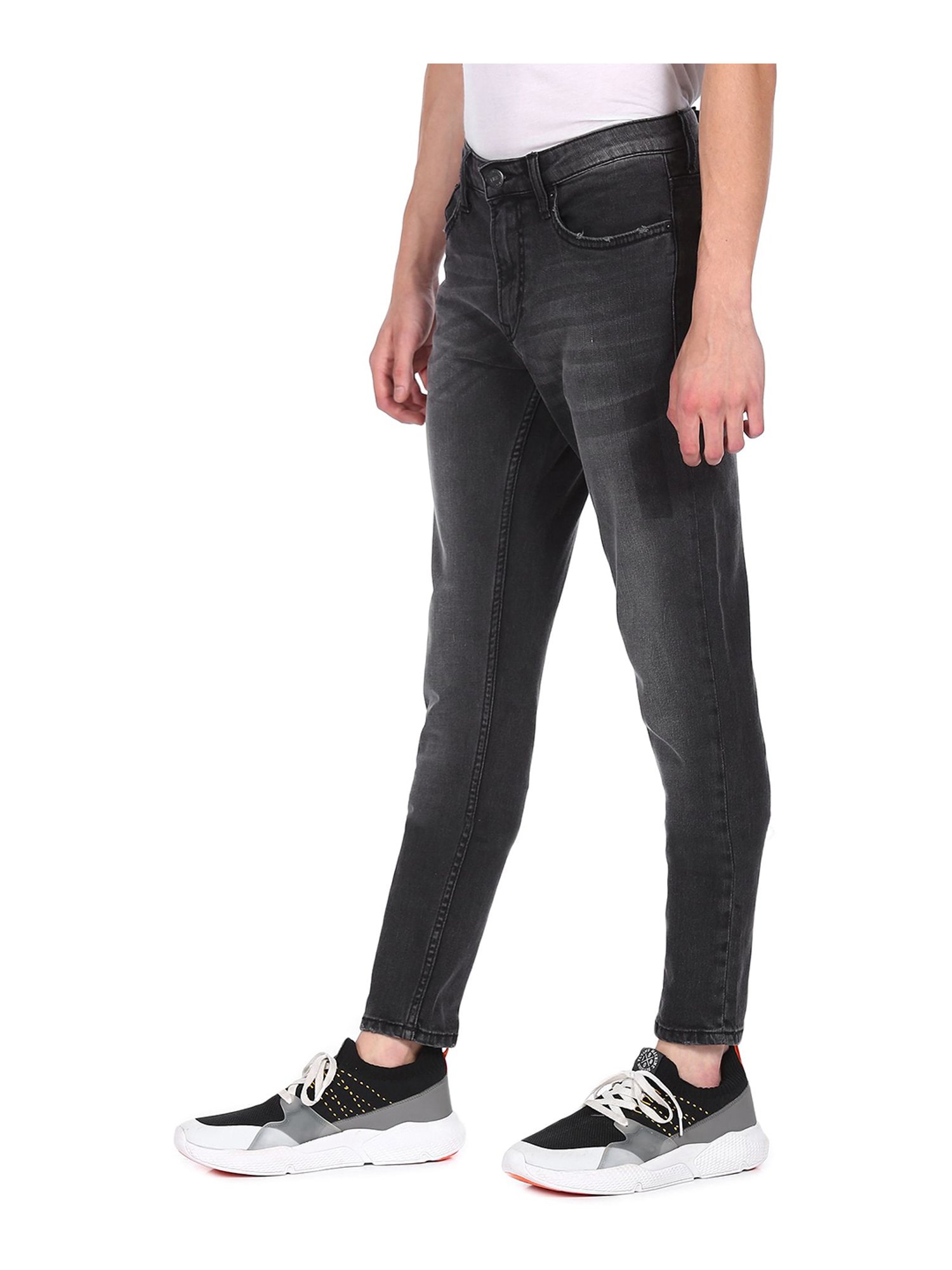 Aeropostale Black Skinny Fit Lightly Washed Jeans - Flexi Collection