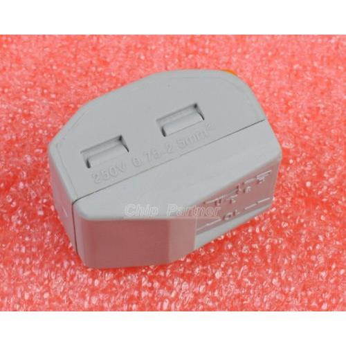 5pcs WAGO - spring lever push fit reuseable cable 3 wire Brand New