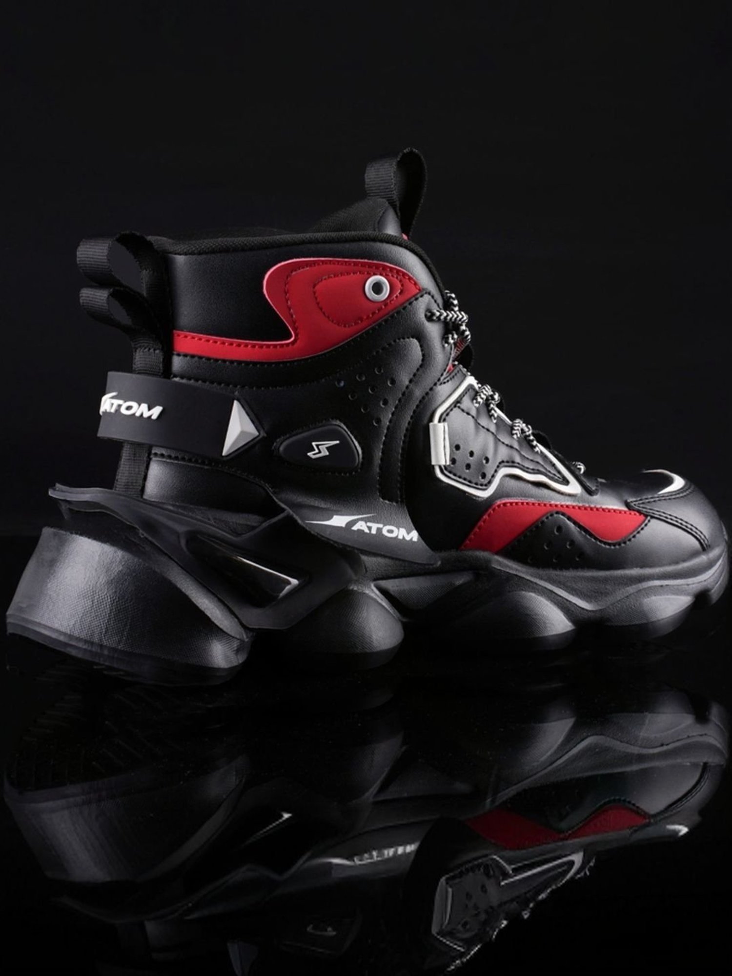 Atom Men's Bulldozer Black Running Shoes